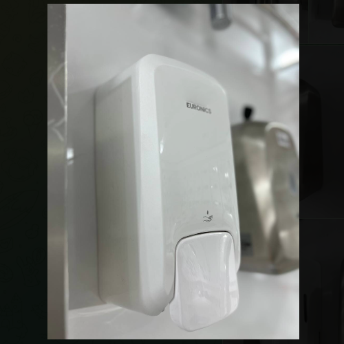 Օճառաման պատի սեղմակով 1000մլ ES43